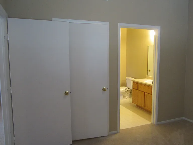 9050 W Warm Springs Rd #1081 — Photo 20