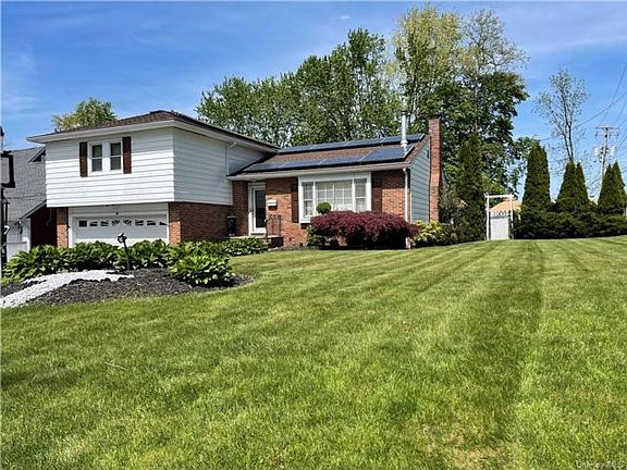 4th image of 59 Fairlawn Ave