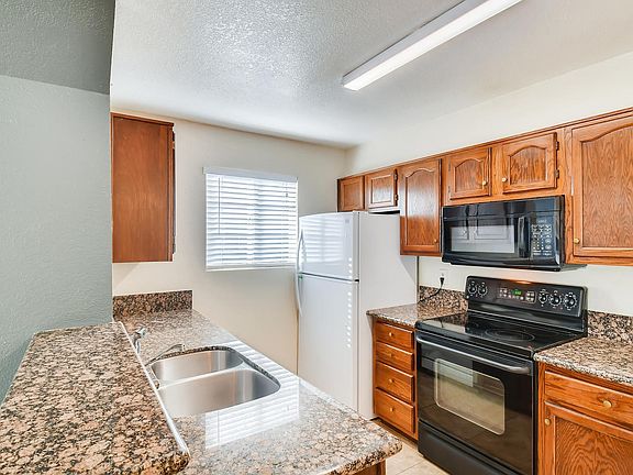 2301 E University Dr  174large005004