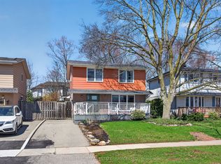 141 Oakdale Dr, Oakville, ON