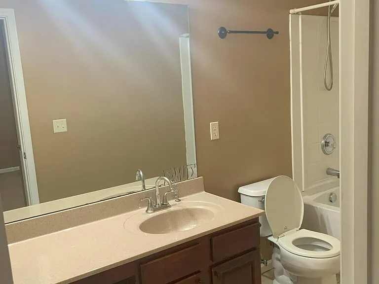 4415 Karlbrook Ln — Photo 15