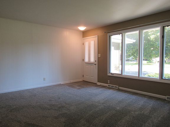 5th image of 23436 W Grinton Dr