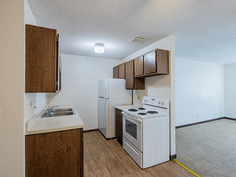 1311 Washington St #6 — Photo 5