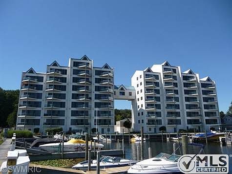 1st image of 2964 Lakeshore Dr Unit W104
