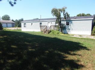 5534 Lobdell Rd, Mayville, MI 48744