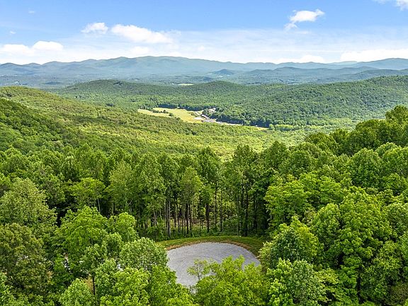 3rd image of 376 Calloway Mountain Rd