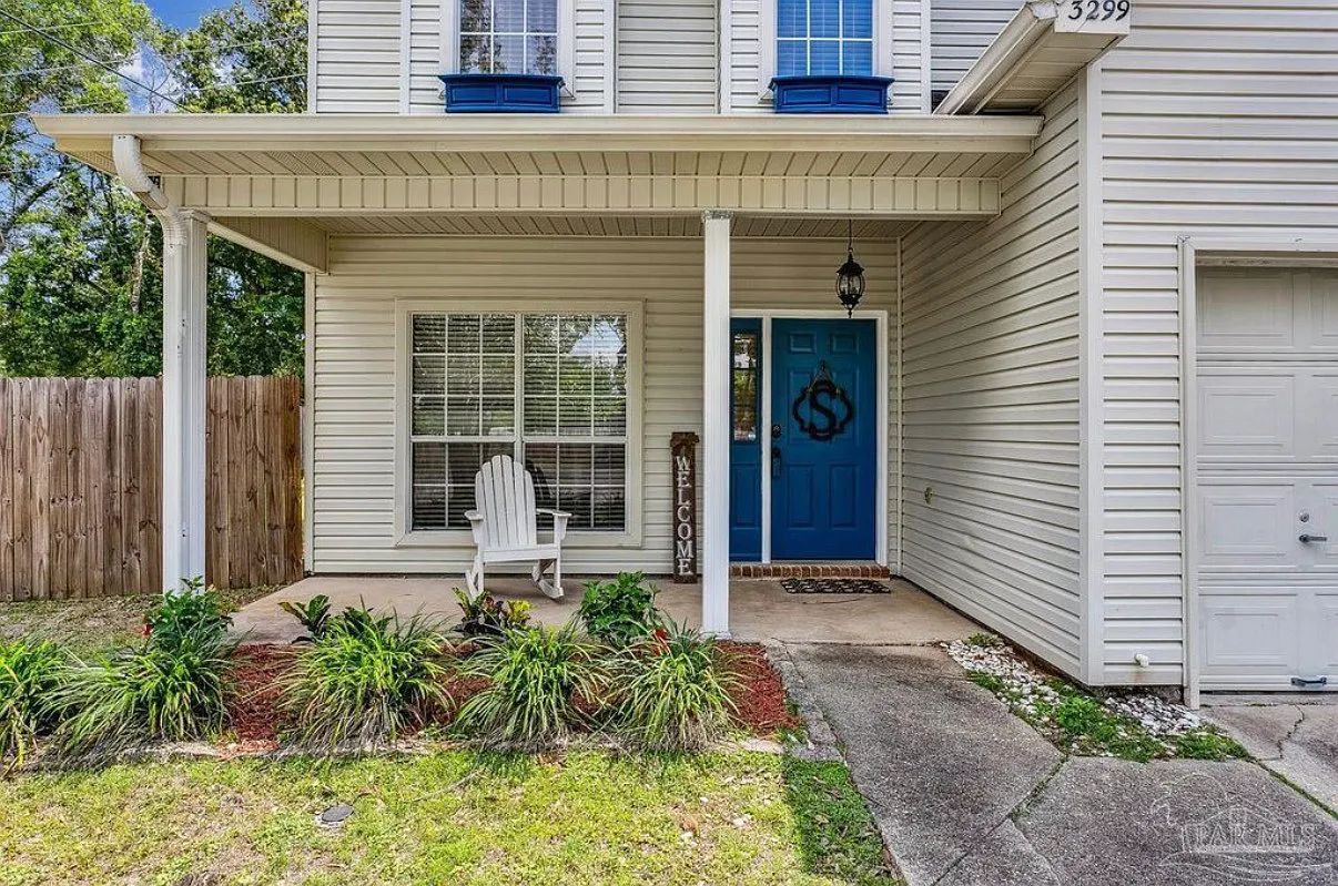 3 bed, 1551 sqft, $2,700 — Photo 3