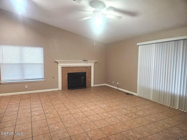 1329 Desierto Rosa Pl — Photo 9
