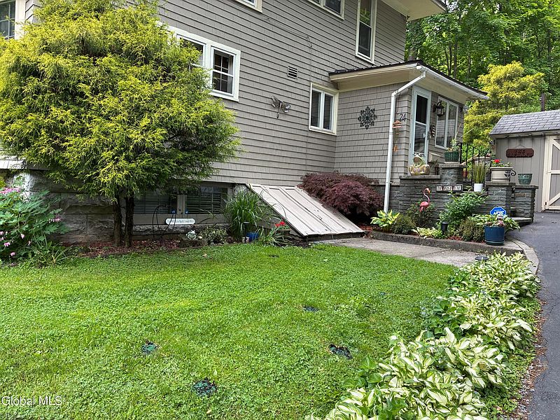 3rd image of 24 Northampton Road