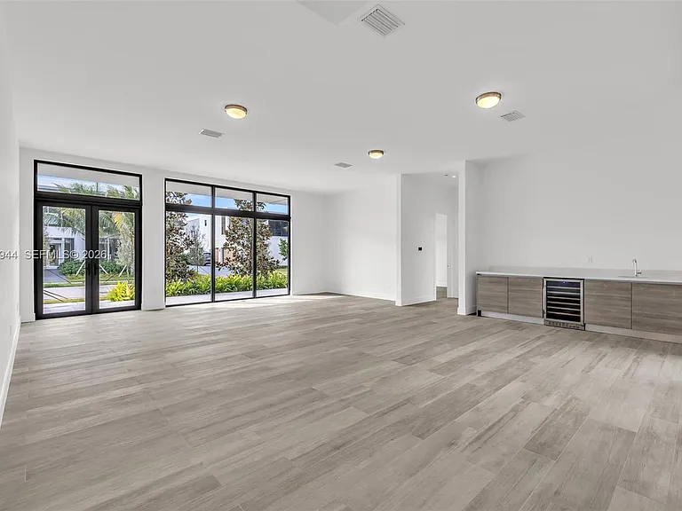 16699 N Botaniko Dr N — Photo 16