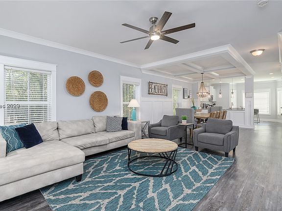 4th image of 101 Sandcastle Ct