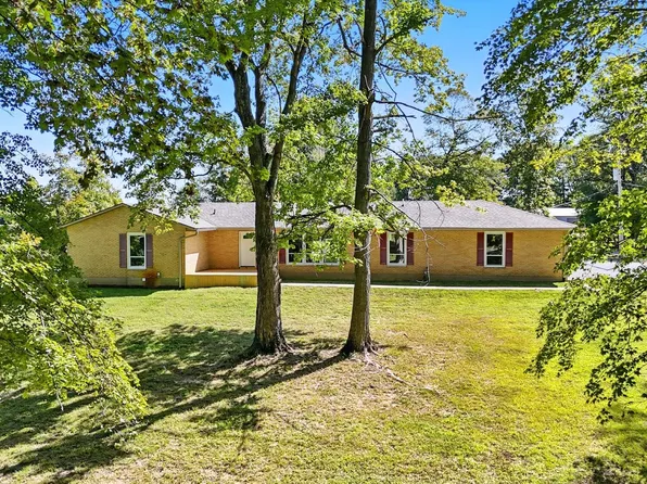 4860 S Pitchin Rd, Springfield, OH 45502