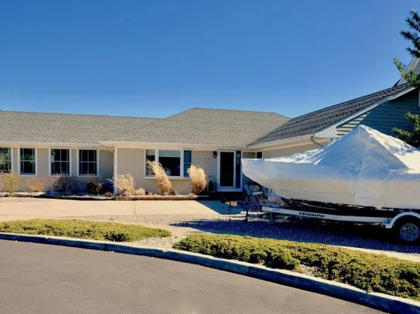 202 Valhalla Dr, Mantoloking, NJ 08738