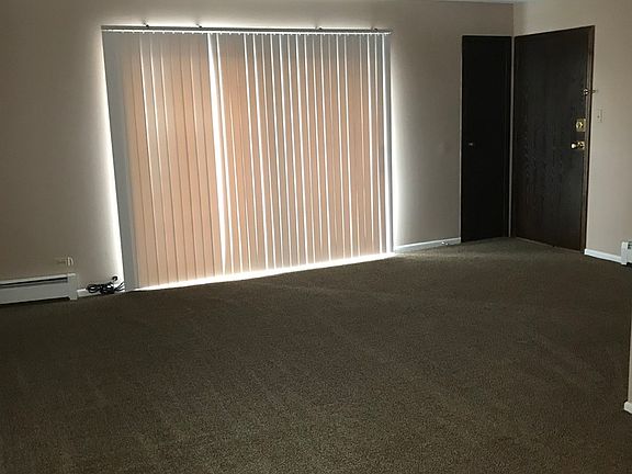 3rd image of 450 E Glenwood Dyer Rd APT 3E