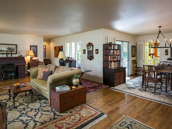 2nd image of 480 Aeolia Dr