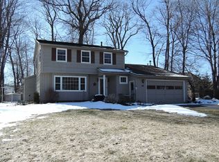 188 Rusty Ln, Rochester, NY 14626