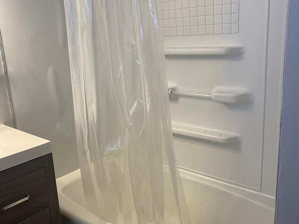 Bathtub