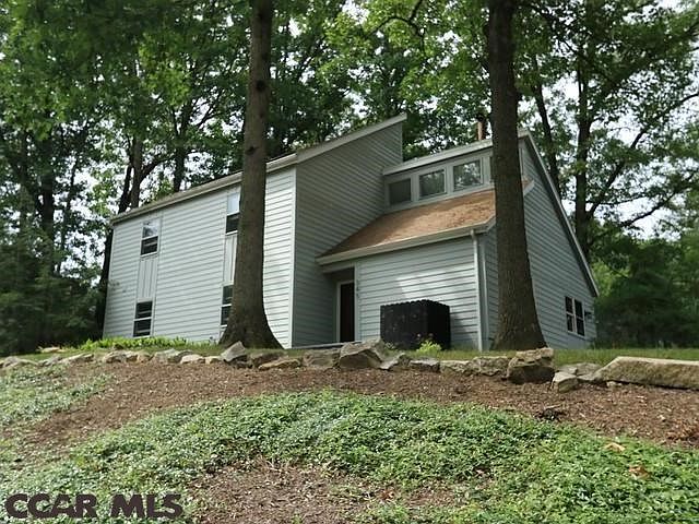 1st image of 345 Oakley Dr