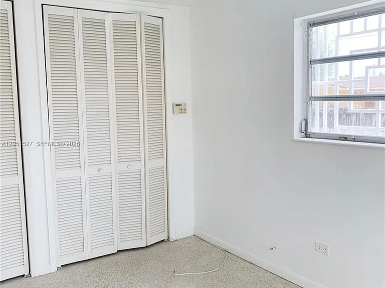 1820 SW 98th Ct — Photo 11