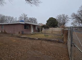 2537 La Vega Dr SW, Albuquerque, NM 87105