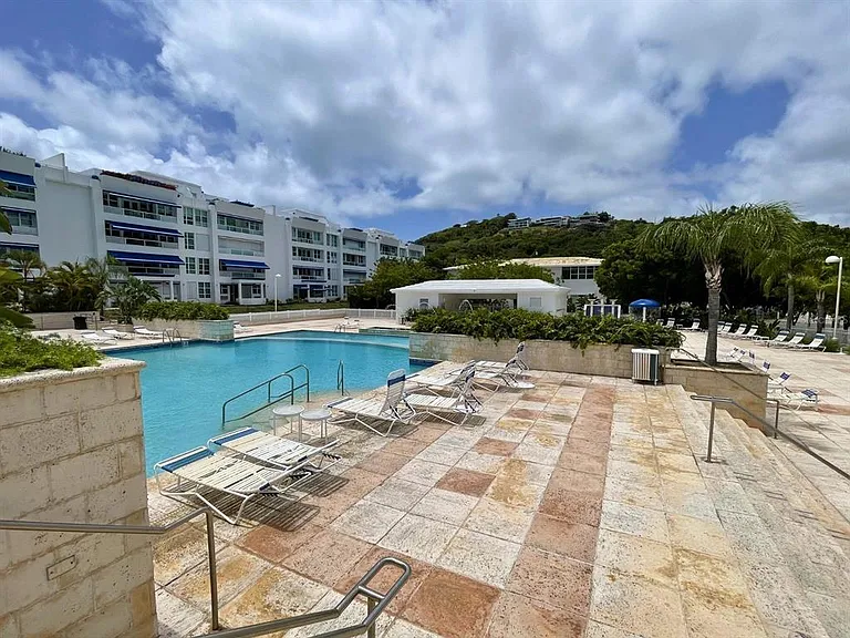 DN-301 Ocean Club At Seven Seas — Photo 30