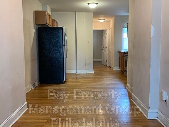 4th image of 10 E Jefferson St Unit 1