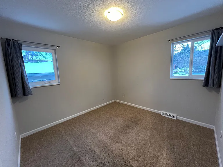 2560 Yarrow Ct — Photo 19