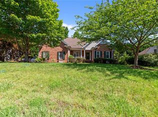317 Waltz Farm Dr, Williamsburg, VA 23185