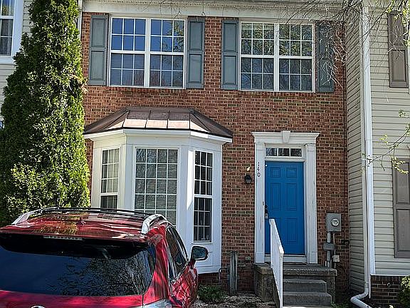 4th image of 140 Creekmont Ct