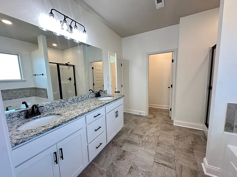 138 Gardencove Cir — Photo 18