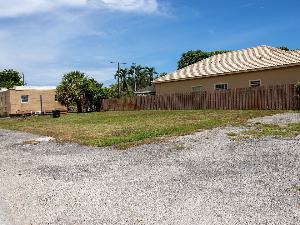 1st image of 243 SW 8TH Street