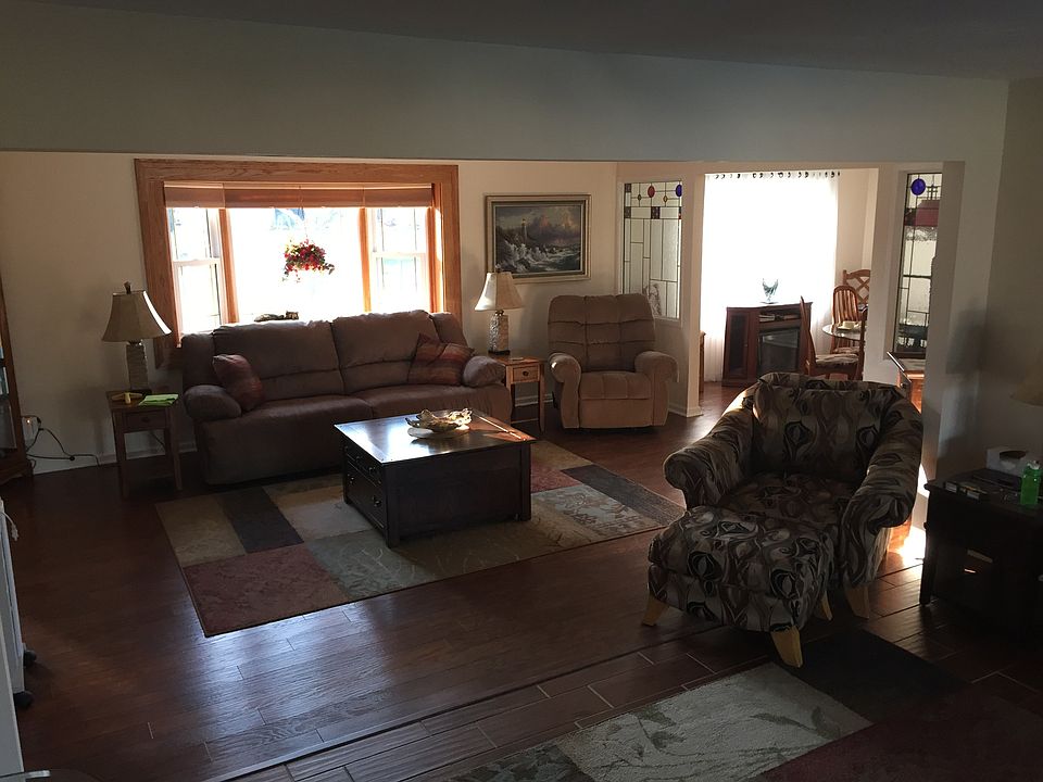 1st image of 2528 Brown Bark Dr