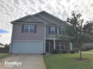 1402 River Run Rd, Lowell, NC 28098