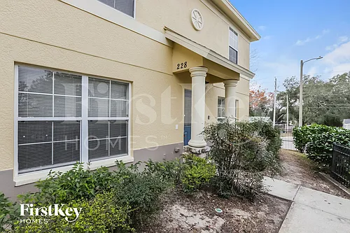 228 Draw Bridge Ln Photo 1