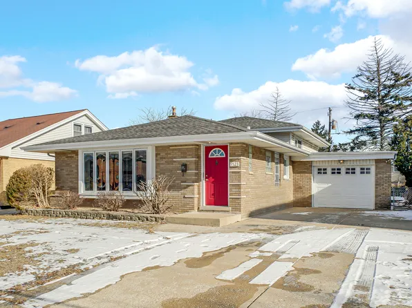 9523 S Kostner Ave, Oak Lawn, IL 60453