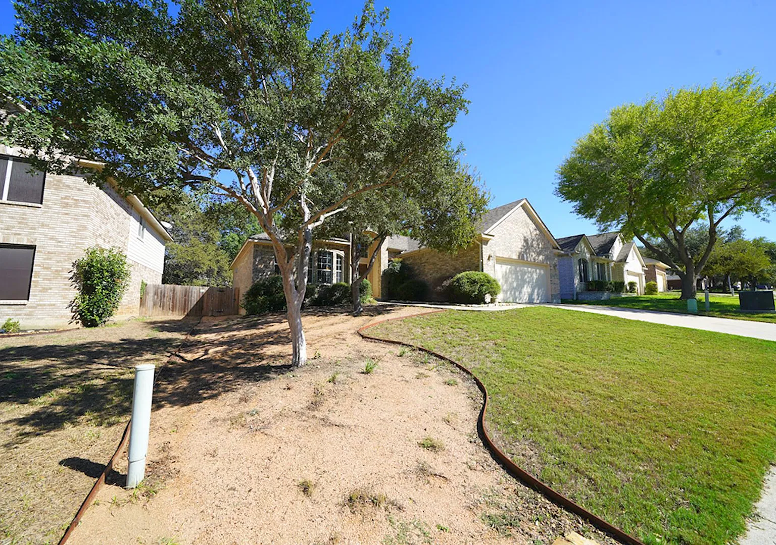 Stunning Single-Story Home Now Available in Deer Creek. Realtor Commission: $550 — Photo 4