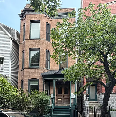 843 W Roscoe St #1F Photo 1 843 W Roscoe St #1F Photo 1