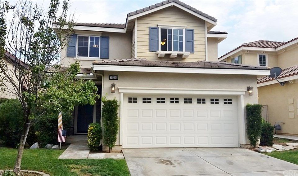 1st image of 32590 Wildflower Dr