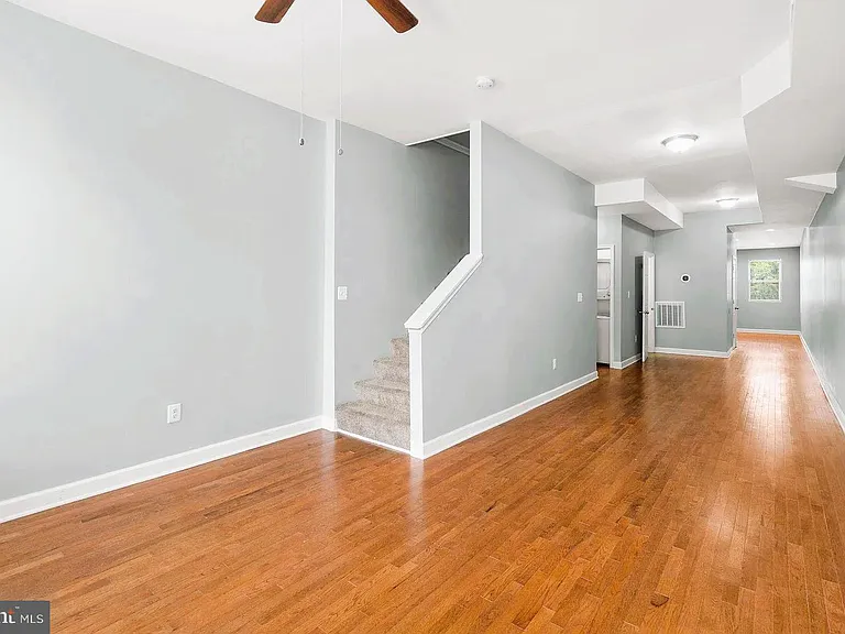 1912 W Baltimore St #2 — Photo 12