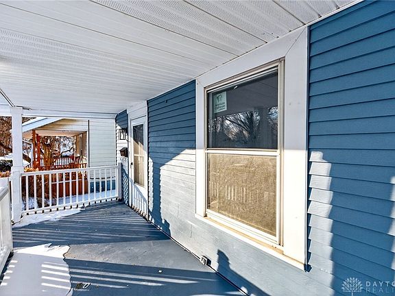5th image of 806 Gondert Ave