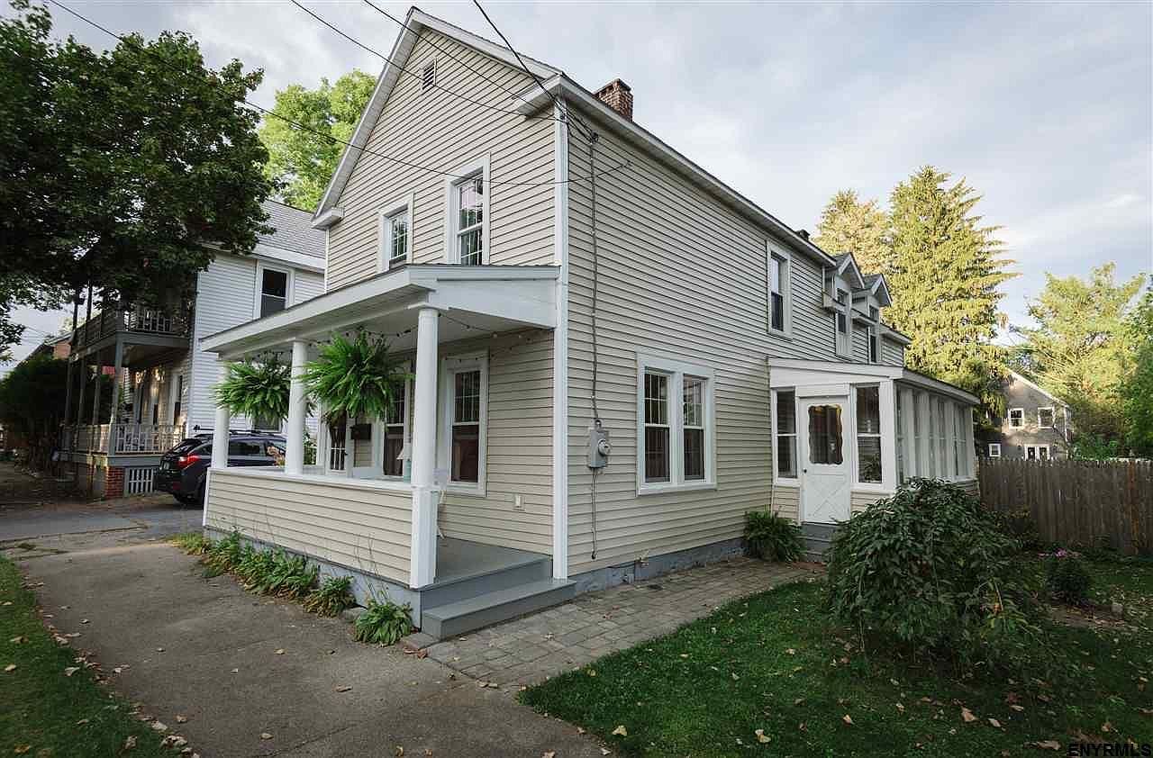 164 Elm St, Saratoga Springs, NY 12866 Zillow