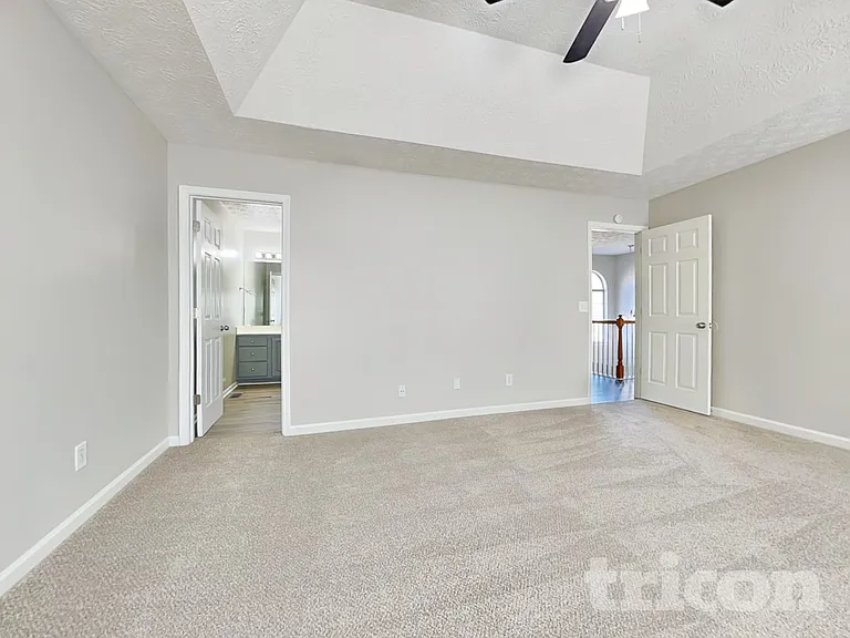 140 N Greenfield Cir — Photo 8