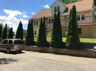 186 New Haven Ave APT 3, Derby, CT 06418