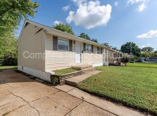 419 Cameron Rd, Saint Louis, MO 63137