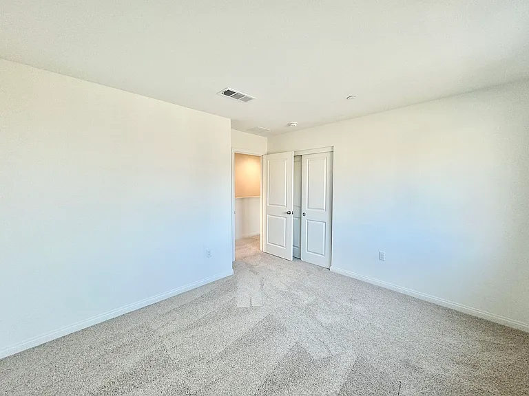 8477 Anthony St — Photo 24