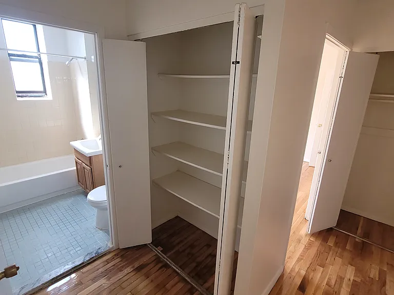 1264 Sheridan Ave #6F — Photo 8