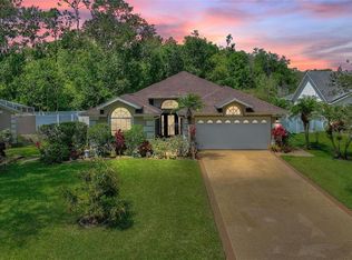 219 Breezy Oaks Ct, Davenport, FL 33896