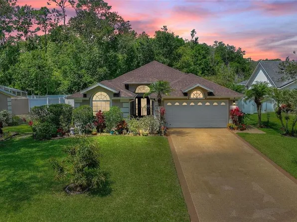 219 Breezy Oaks Ct, Davenport, FL 33896