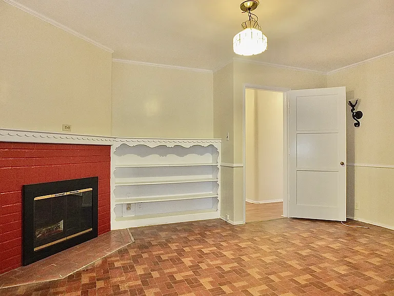3863 Somerset Dr — Photo 3
