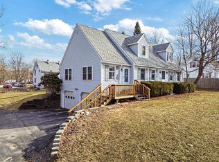 26 Summit St, Fairfield, ME 04937